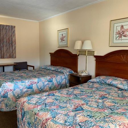 Regal Inn Клейтон Екстер'єр фото