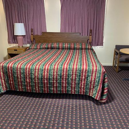 Regal Inn Клейтон Екстер'єр фото