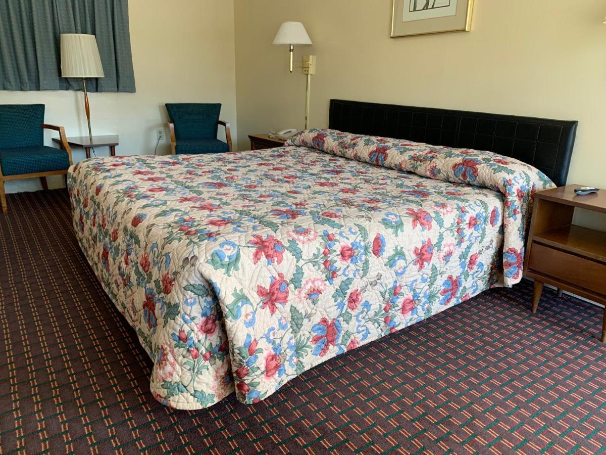Regal Inn Клейтон Екстер'єр фото